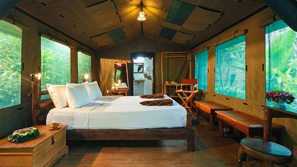 elephant-hills-tent-inside